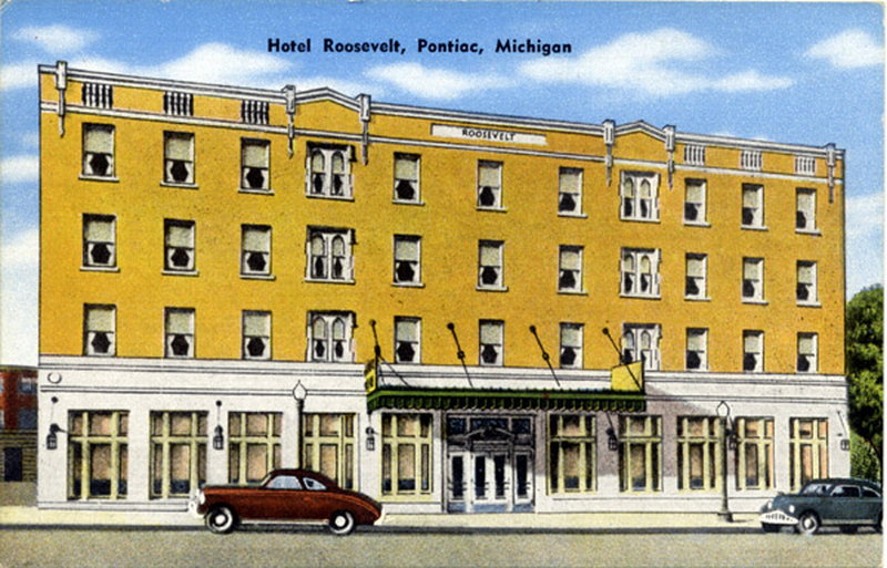 Hotel Roosevelt - Vintage Postcard